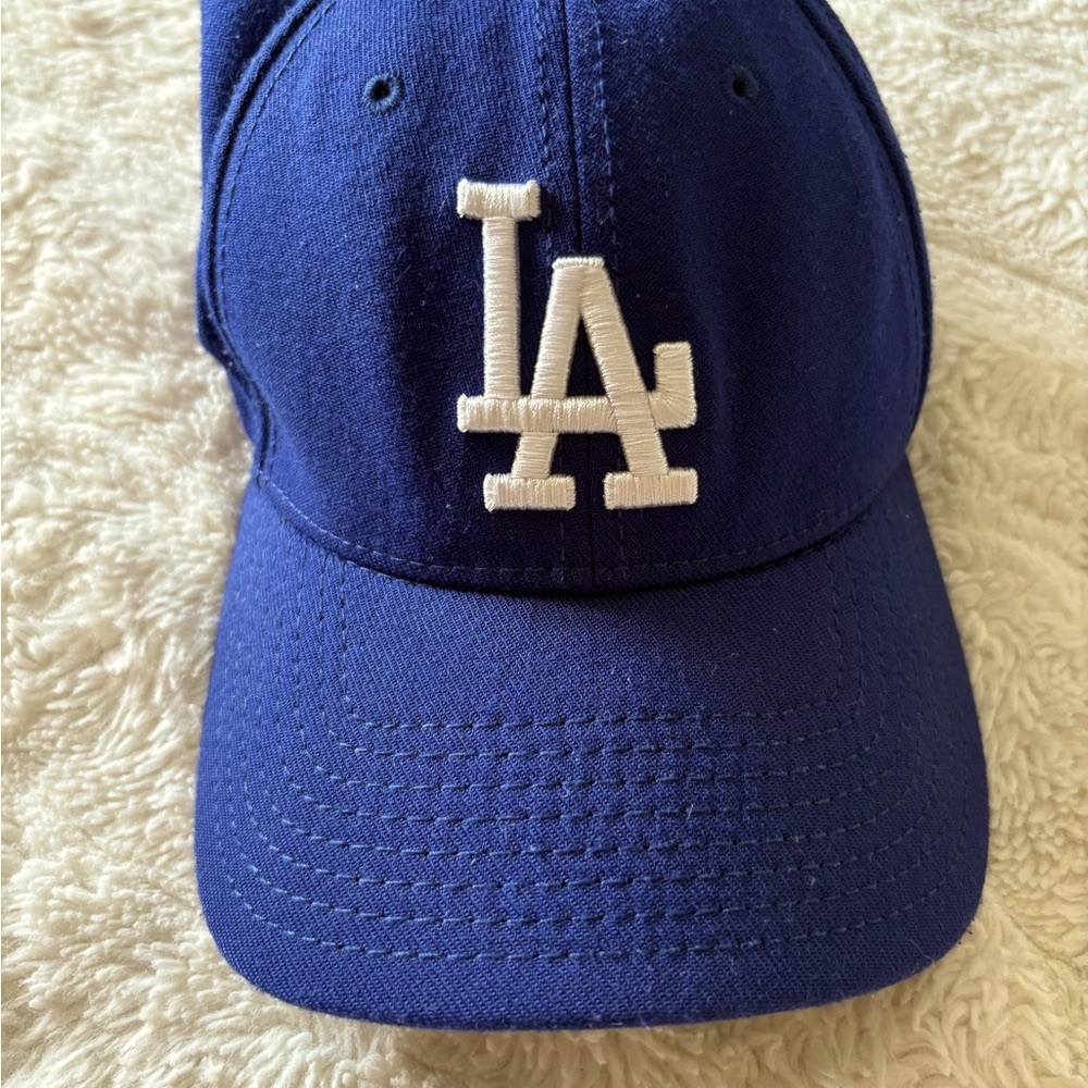 Blue and White Dodgers Baseball Cap - Picture 6 of 6